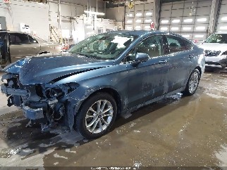 2019 Ford Fusion, VIN 3FA6P0H74KR121985. Фото 2 з 6 з аукціону IAAI. Каталог авто зі США OpenDataCar.