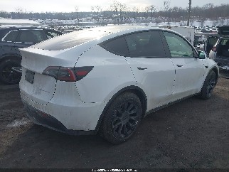 2024 Tesla Model Y, VIN 7SAYGAEE6RF080298. Фото 4 з 6 з аукціону IAAI. Каталог авто зі США OpenDataCar.