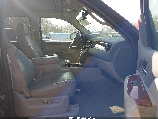 2009 Chevrolet Suburban 1500, VIN 1GNFK36Y29R127657. Фото 5 з 6 з аукціону IAAI. Каталог авто зі США OpenDataCar.
