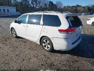 2011 Toyota Sienna, VIN 5TDKK3DC6BS044089. Фото 3 з 6 з аукціону IAAI. Каталог авто зі США OpenDataCar.
