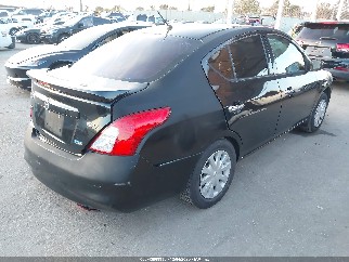 2015 Nissan Versa, VIN 3N1CN7AP7FL807746. Фото 4 з 6 з аукціону IAAI. Каталог авто зі США OpenDataCar.