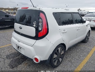 2015 Kia Soul, VIN KNDJX3A53F7193644. Фото 4 з 6 з аукціону IAAI. Каталог авто зі США OpenDataCar.