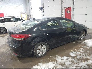 2017 Kia Forte, VIN 3KPFL4A73HE142706. Фото 4 з 6 з аукціону IAAI. Каталог авто зі США OpenDataCar.