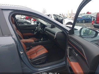 2023 Mazda CX-50, VIN 7MMVABDY8PN104375. Фото 5 з 6 з аукціону IAAI. Каталог авто зі США OpenDataCar.