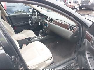 2014 Chevrolet Impala Limited, VIN 2G1WB5E33E1121565. Фото 5 з 6 з аукціону IAAI. Каталог авто зі США OpenDataCar.