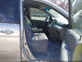 2009 Honda Odyssey, VIN 5FNRL38929B058418. Zdjęcie 5 z 6 z aukcji IAAI. Katalog aut z USA OpenDataCar.