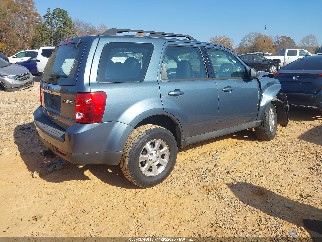 2011 Mazda Tribute, VIN 4F2CY0C79BKM03304. Фото 4 з 6 з аукціону IAAI. Каталог авто зі США OpenDataCar.