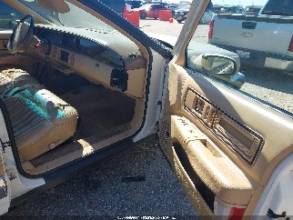 1991 Buick Roadmaster, VIN 1G4BR83E5MW406097. Фото 5 з 6 з аукціону IAAI. Каталог авто зі США OpenDataCar.