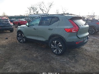 2024 Volvo XC40, VIN YV4L12UL2R2261624. Фото 3 з 6 з аукціону IAAI. Каталог авто зі США OpenDataCar.