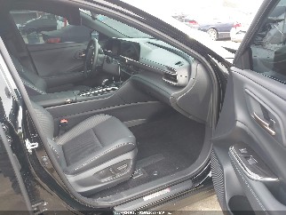 2025 Toyota Crown, VIN JTDACAAJ2S3010314. Фото 5 з 6 з аукціону IAAI. Каталог авто зі США OpenDataCar.