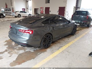 2021 Audi S5 Sportback, VIN WAUC4CF50MA043224. Photo 4 of 6 from IAAI auction. OpenDataCar US salvage catalog.