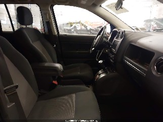 2011 Jeep Compass, VIN 1J4NF1FB2BD216666. Фото 5 з 6 з аукціону IAAI. Каталог авто зі США OpenDataCar.