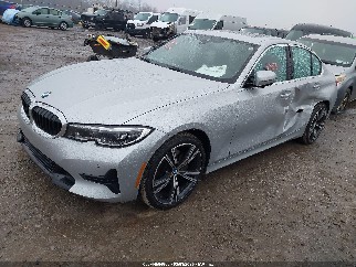 2021 Bmw 3 Series, VIN WBA5R7C0XMFK87119. Фото 2 з 6 з аукціону IAAI. Каталог авто зі США OpenDataCar.