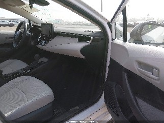 2022 Toyota Corolla, VIN 5YFEPMAE9NP327562. Фото 5 з 6 з аукціону IAAI. Каталог авто зі США OpenDataCar.