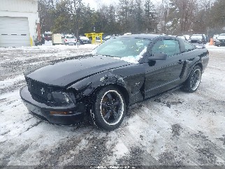 2005 Ford Mustang, VIN 1ZVHT82H355140398. Фото 2 з 6 з аукціону IAAI. Каталог авто зі США OpenDataCar.