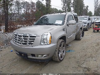 2007 Cadillac Escalade EXT, VIN 3GYFK62877G273625. Фото 2 из 6 с аукциона IAAI. Каталог авто из США OpenDataCar.