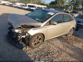 2017 Ford Focus, VIN 1FADP3FE2HL307011. Фото 2 з 6 з аукціону IAAI. Каталог авто зі США OpenDataCar.