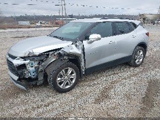 2019 Chevrolet Blazer, VIN 3GNKBGRS3KS694489. Фото 2 з 6 з аукціону IAAI. Каталог авто зі США OpenDataCar.