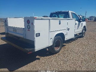 2018 Ford F-350, VIN 1FDRF3G69JEC69583. Фото 4 з 6 з аукціону IAAI. Каталог авто зі США OpenDataCar.