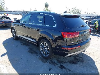 2017 Audi Q7, VIN WA1LAAF76HD023575. Фото 3 з 6 з аукціону IAAI. Каталог авто зі США OpenDataCar.