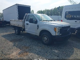 2017 Ford F-250, VIN 1FDBF2A63HEC99824. Фото 1 з 6 з аукціону IAAI. Каталог авто зі США OpenDataCar.