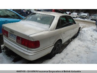 1995 Audi S6, VIN WAUKA84AXSN099842. Фото 4 из 6 с аукциона IAAI. Каталог авто из США OpenDataCar.