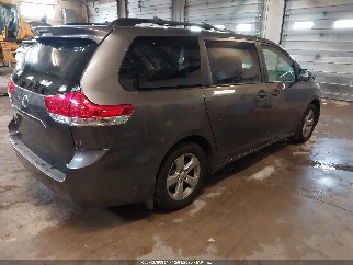 2012 Toyota Sienna, VIN 5TDKK3DC5CS183728. Фото 4 з 6 з аукціону IAAI. Каталог авто зі США OpenDataCar.