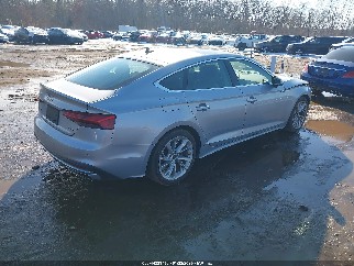 2021 Audi A5 Sportback, VIN WAUCBCF57MA041444. Фото 4 з 6 з аукціону IAAI. Каталог авто зі США OpenDataCar.