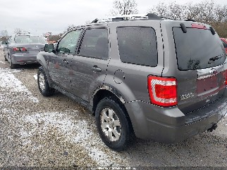 2011 Ford Escape, VIN 1FMCU0EG1BKB90420. Фото 3 з 6 з аукціону IAAI. Каталог авто зі США OpenDataCar.
