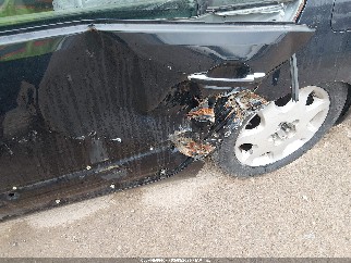 2001 Lexus LS 430, VIN JTHBN30F710005230. Фото 6 из 6 с аукциона IAAI. Каталог авто из США OpenDataCar.