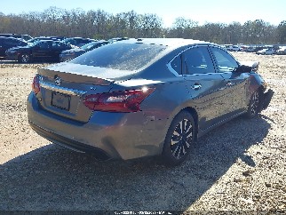 2018 Nissan Altima, VIN 1N4AL3AP6JC143243. Zdjęcie 4 z 6 z aukcji IAAI. Katalog aut z USA OpenDataCar.