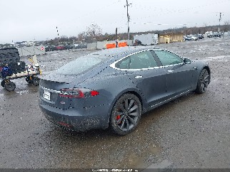2017 Tesla Model S, VIN 5YJSA1E43HF216154. Фото 4 из 6 с аукциона IAAI. Каталог авто из США OpenDataCar.