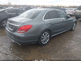 2017 Mercedes-benz C-Class, VIN 55SWF4JB9HU179392. Zdjęcie 4 z 6 z aukcji IAAI. Katalog aut z USA OpenDataCar.