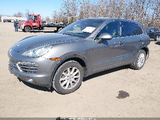 2013 Porsche Cayenne, VIN WP1AA2A25DLA01094. Фото 2 з 6 з аукціону IAAI. Каталог авто зі США OpenDataCar.