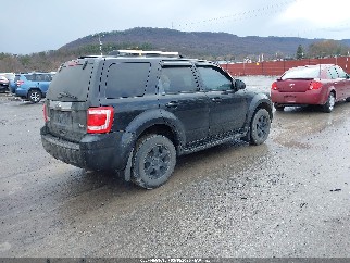 2011 Ford Escape, VIN 1FMCU9EG7BKA72067. Фото 4 з 6 з аукціону IAAI. Каталог авто зі США OpenDataCar.