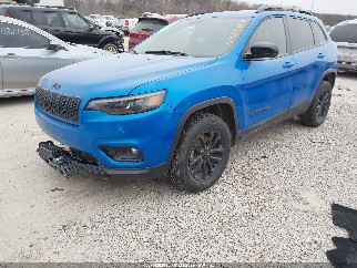 2023 Jeep Cherokee, VIN 1C4PJMMB8PD102115. Фото 2 з 6 з аукціону IAAI. Каталог авто зі США OpenDataCar.