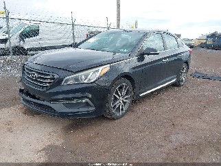 2015 Hyundai Sonata, VIN 5NPE34AB8FH103506. Zdjęcie 2 z 6 z aukcji IAAI. Katalog aut z USA OpenDataCar.