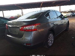 2015 Nissan Sentra, VIN 3N1AB7AP5FY285279. Фото 4 з 6 з аукціону IAAI. Каталог авто зі США OpenDataCar.