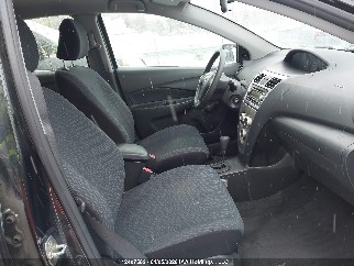 2010 Toyota Yaris, VIN JTDBT9K38A1374542. Фото 5 з 6 з аукціону IAAI. Каталог авто зі США OpenDataCar.