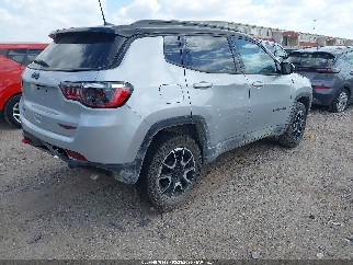 2025 Jeep Compass, VIN 3C4NJDDN8ST622044. Фото 4 з 6 з аукціону IAAI. Каталог авто зі США OpenDataCar.