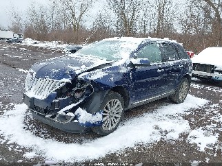 2011 Lincoln MKX, VIN 2LMDJ8JK0BBJ23974. Фото 2 з 6 з аукціону IAAI. Каталог авто зі США OpenDataCar.