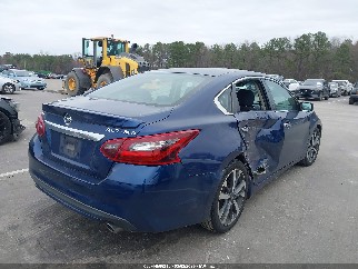 2017 Nissan Altima, VIN 1N4AL3AP4HC157846. Фото 4 з 6 з аукціону IAAI. Каталог авто зі США OpenDataCar.