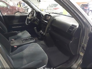 2006 Honda CR-V, VIN JHLRD78886C004287. Zdjęcie 5 z 6 z aukcji IAAI. Katalog aut z USA OpenDataCar.