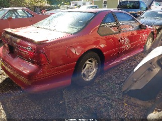 1997 Ford Thunderbird, VIN 1FALP62W6VH129842. Zdjęcie 4 z 6 z aukcji IAAI. Katalog aut z USA OpenDataCar.