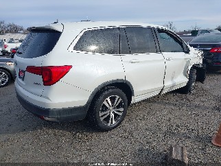 2017 Honda Pilot, VIN 5FNYF6H84HB066353. Фото 4 з 6 з аукціону IAAI. Каталог авто зі США OpenDataCar.