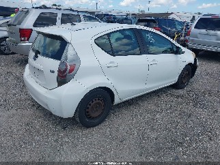 2012 Toyota Prius C, VIN JTDKDTB31C1507266. Фото 4 з 6 з аукціону IAAI. Каталог авто зі США OpenDataCar.