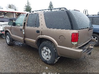 2002 Chevrolet Blazer, VIN 1GNDT13W72K203206. Фото 3 з 6 з аукціону IAAI. Каталог авто зі США OpenDataCar.