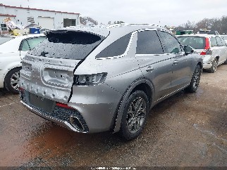2022 Genesis GV70, VIN KMUMADTB6NU060851. Фото 4 з 6 з аукціону IAAI. Каталог авто зі США OpenDataCar.
