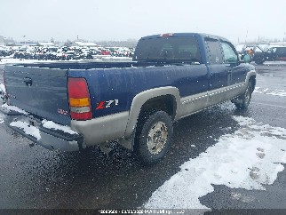 2000 Gmc Sierra 1500, VIN 1GTEK19T6YE368264. Zdjęcie 4 z 6 z aukcji IAAI. Katalog aut z USA OpenDataCar.