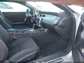 2015 Chevrolet Camaro, VIN 2G1FD1E32F9307667. Фото 5 з 6 з аукціону IAAI. Каталог авто зі США OpenDataCar.